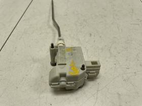 178.vw1h12 Volkswagen Golf 2012 Fuel Tank Cap Lock Factory