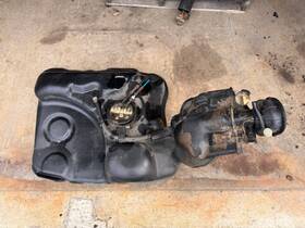 1h0201065 Volkswagen 1985-1992 Golf Fuel Tank Diesel Pump Assembly Oem