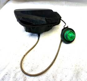 X70669 Volkswagen 2011-2014 Jetta 2.0l A/t Fuel Gas Door Cap And Tank Cover Assembly Oem