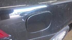 177.vo1q07 Volvo Gas S80 2007 Fuel Filler Door 1933748