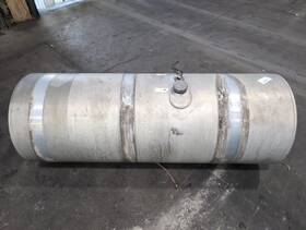 21161051 Volvo Vnl Left/driver Fuel Tank 150 Gallon - Used P/n 21161051 Volvo Vnl Left/driver Fuel Tank 150 Gallon - Used P/n