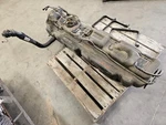 Used 2014 Mbz V3500 Sprinter 26.4 Gallon Diesel Fuel Tank V6 3.0 9064712901. Fixed Price $929.07.